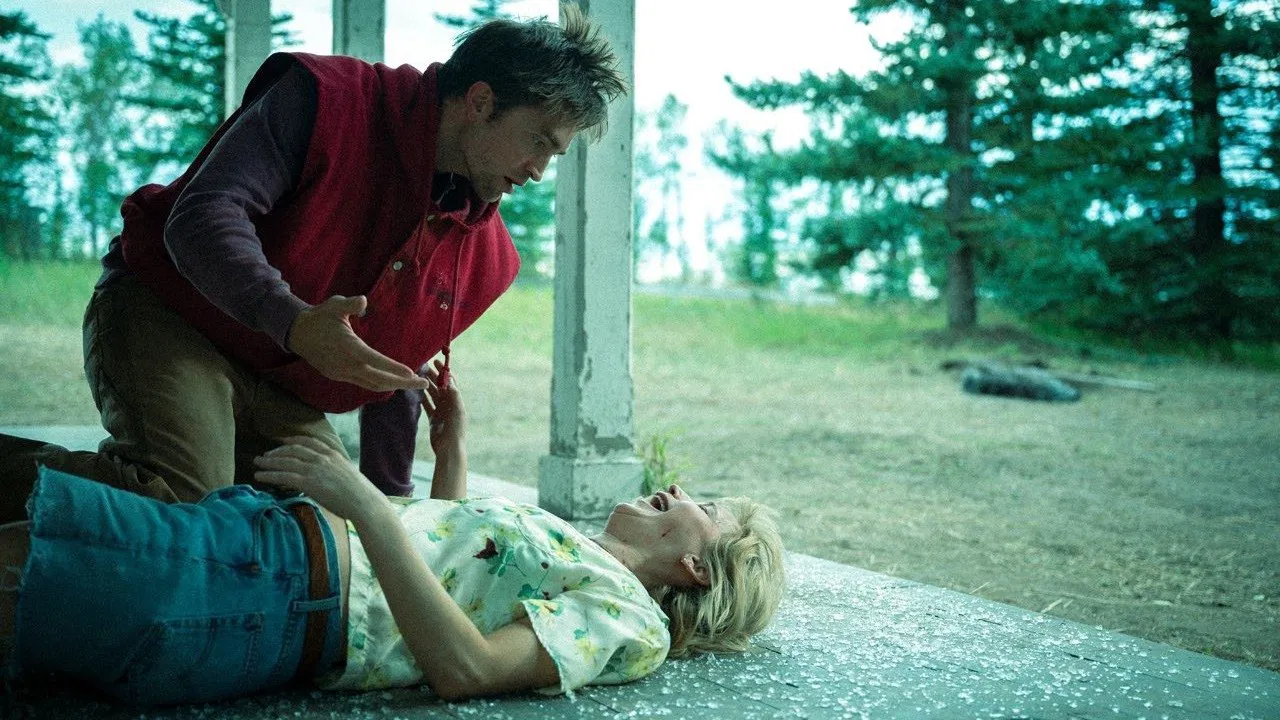 Jennifer Lawrence e Robert Pattinson in "Die My Love" (©Jennifer Lawrence e Robert Pattinson)