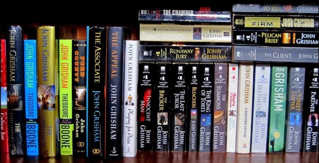 Una serie dei titoli di John Grisham