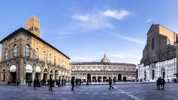 Piazza Maggiore, Bologna