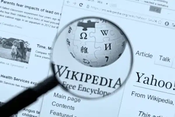 Wikipedia compie 25 anni