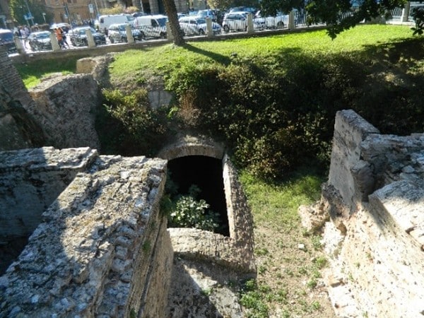 Aposa in Porta Galliera (dopo confluenza Canale Moline)