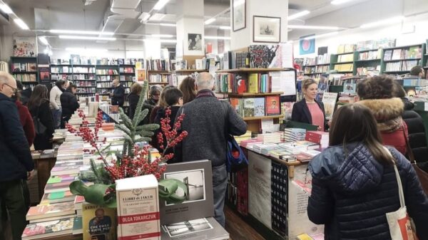 Libreria Ulisse di Bologna (crediti immagine: profilo Instagram libreria Ulisse)