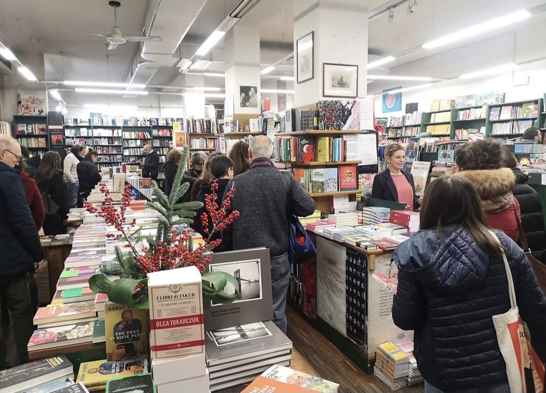 Libreria Ulisse di Bologna (crediti immagine: profilo Instagram libreria Ulisse)