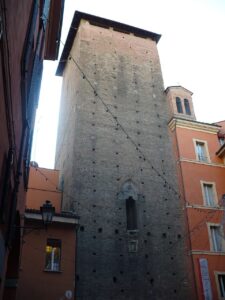 Torre Galluzzi a Bologna