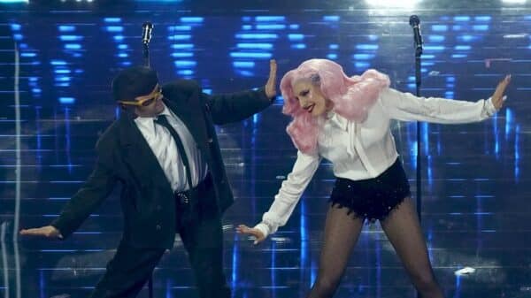 Tonypitony e Ditonellapiaga hanno vinto la serata delle cover di Sanremo 2026 (© RAI)