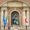 Statua di Gregorio XIII a Palazzo d'Accursio a Bologna