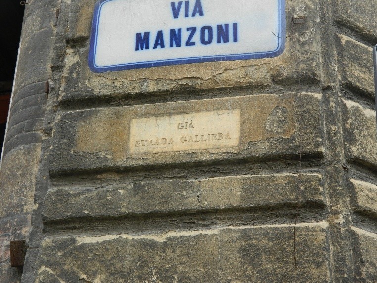 Via Manzoni - Bologna