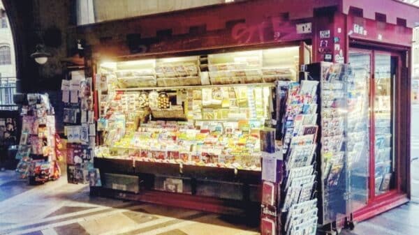 Una nuova vita per l'ex edicola Gardini di Bologna