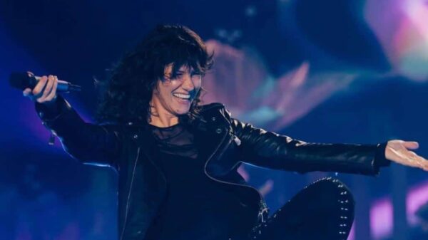 Elisa lavora su nuovi brani: possibili spoiler durante il tour nei palazzetti (Radio Globo)