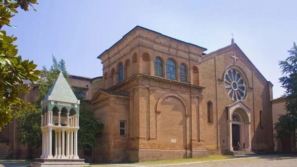 Bologna, comincia il restauro della Basilica di San Domenico
