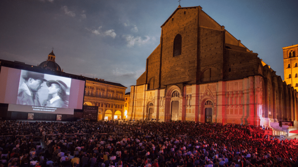 Piazza Maggiore Bologna