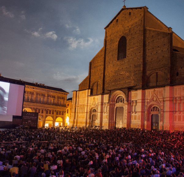 Piazza Maggiore Bologna