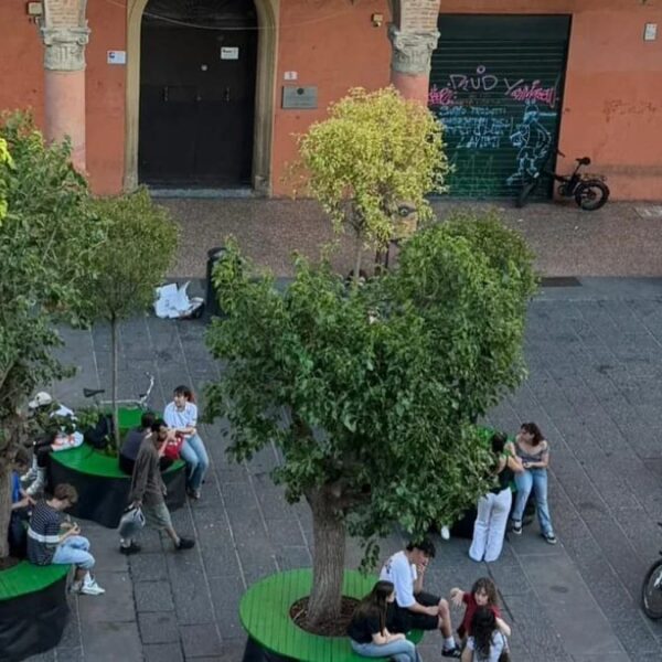 Bologna, il piano per rendere più verde il centro storico