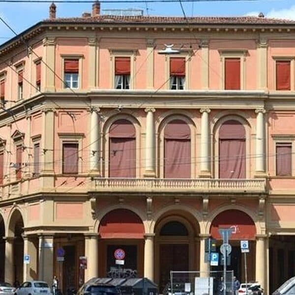 Palazzina in Santa Tecla (© Biblioteca Salaborsa)