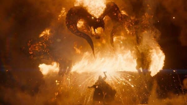 Sauron affronta il Balrog nel video di Rings of Power terza stagione