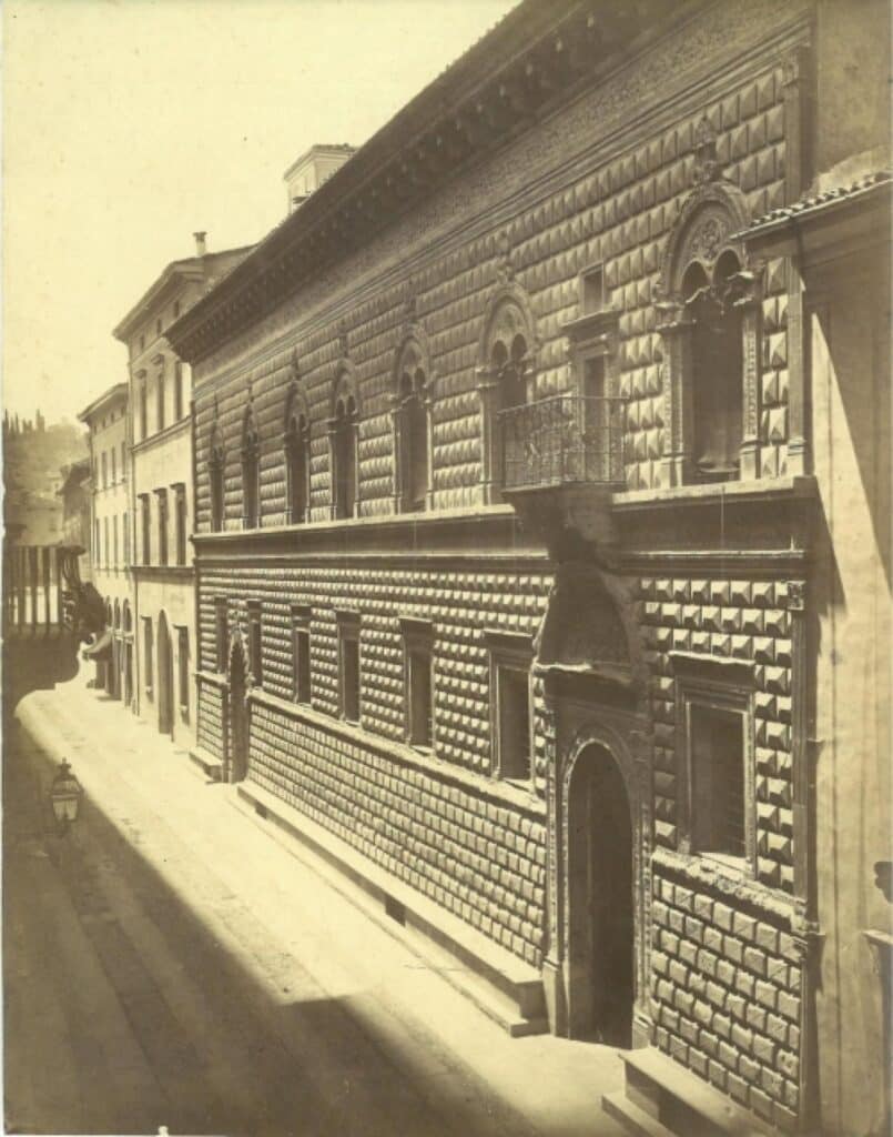 Palazzo Sanuti oggi Bevilacqua (Fondo Poppi - Fondazione Cassa di Risparmio in Bologna)