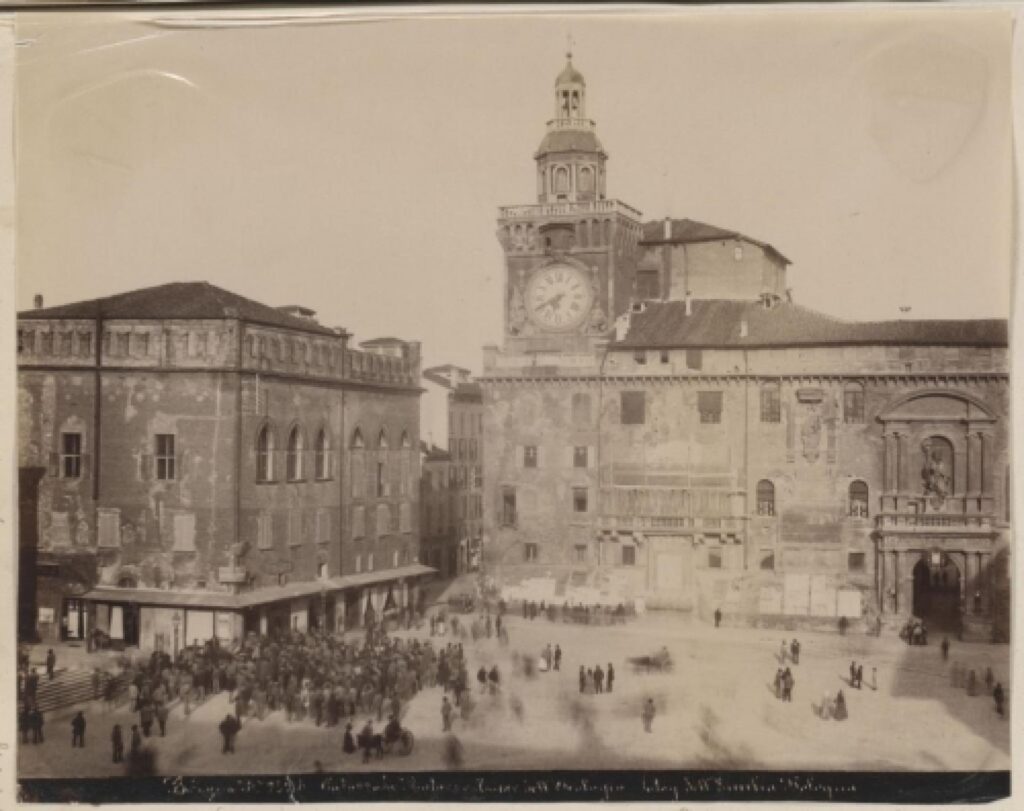 Palazzo Comunale e Palazzo dei Notai (Foto Poppi, © Fondazione Cassa di Risparmio in Bologna)