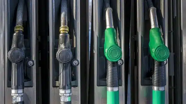 Rincari carburante
