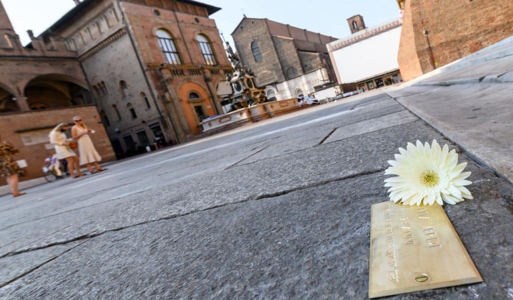 Sampietrini della Memoria per le vittime della Strage di Bologna del 2 Agosto 1980