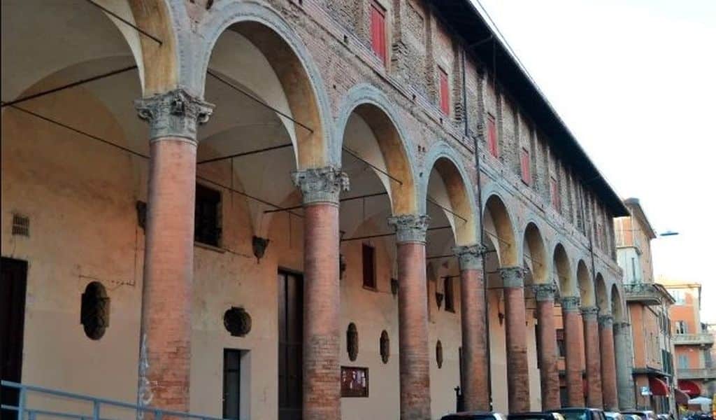 Porticato dell'ex Ospedale dei Bastardini di Bologna