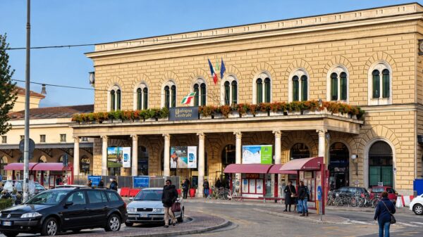 Stazione di Bologna Centrale (© DepositPhotos)